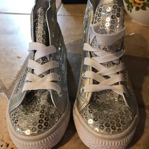 Sparkle sneakers
